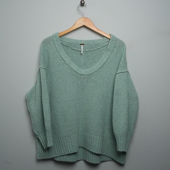 Free People Brookside Oversized Tunic Sweater, Spearmint size M - Picture 1 of 8